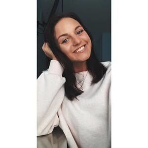 Meet your Posher, Alyssa